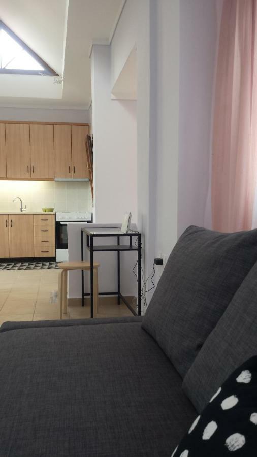 Beachfront Stylish Maisonette In לריסוס מראה חיצוני תמונה