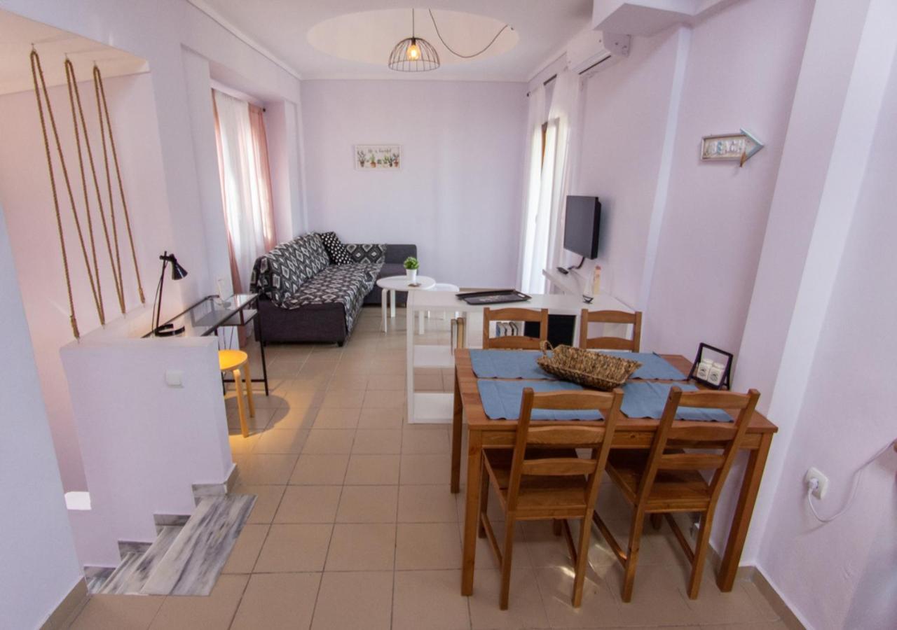 Beachfront Stylish Maisonette In לריסוס מראה חיצוני תמונה