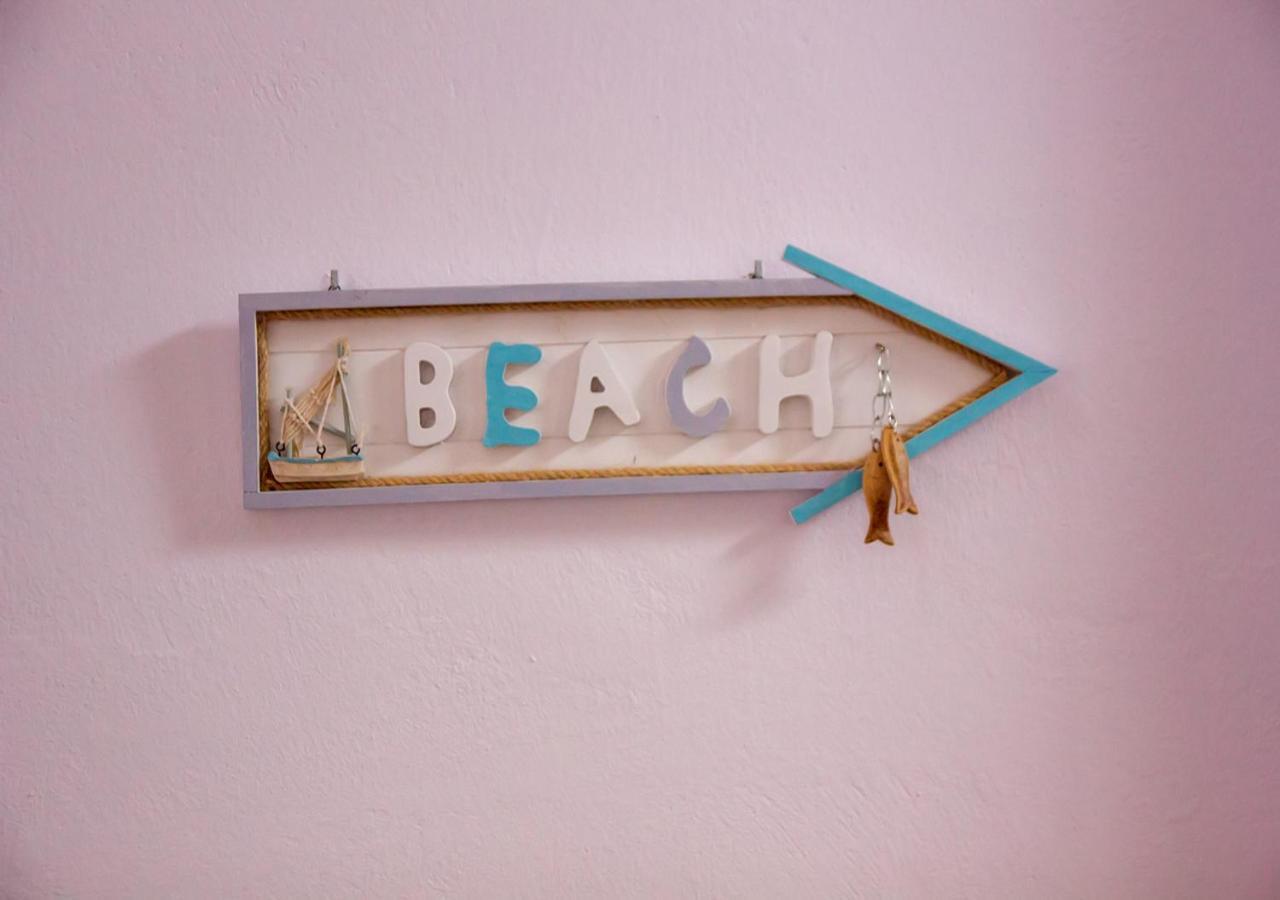 Beachfront Stylish Maisonette In לריסוס מראה חיצוני תמונה