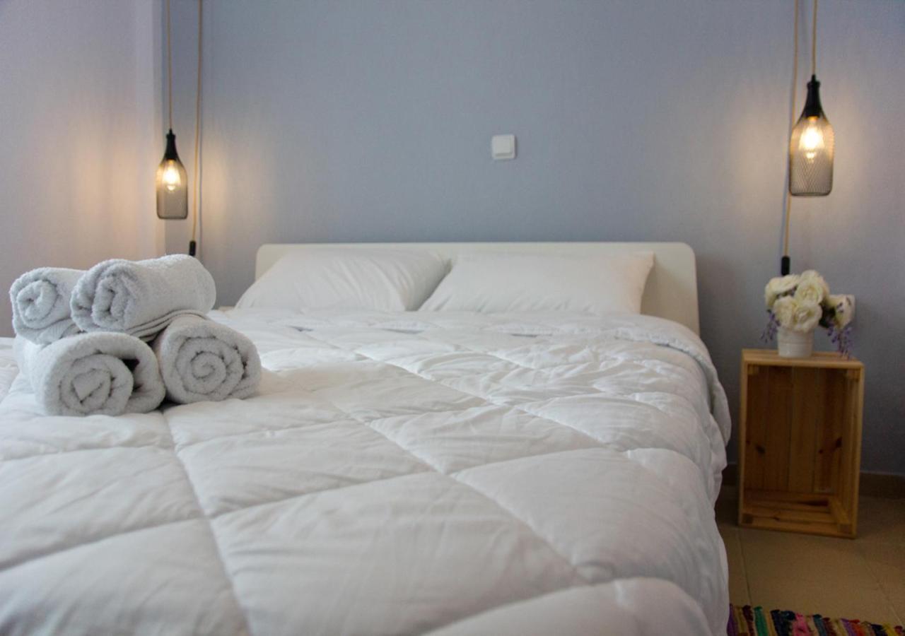 Beachfront Stylish Maisonette In לריסוס מראה חיצוני תמונה